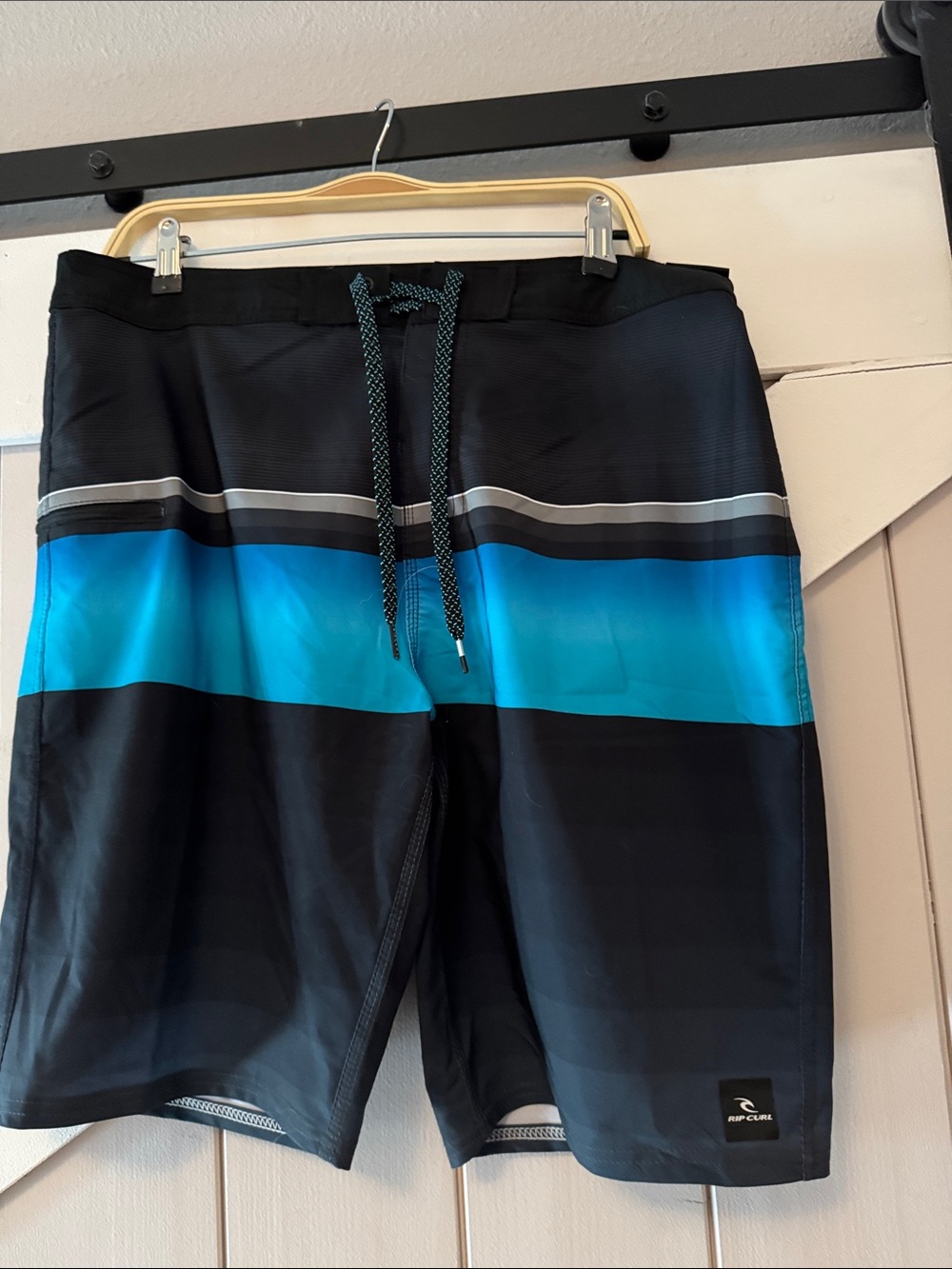 NWT: Rip Curl Men’s Black & Blue Striped Boardshorts